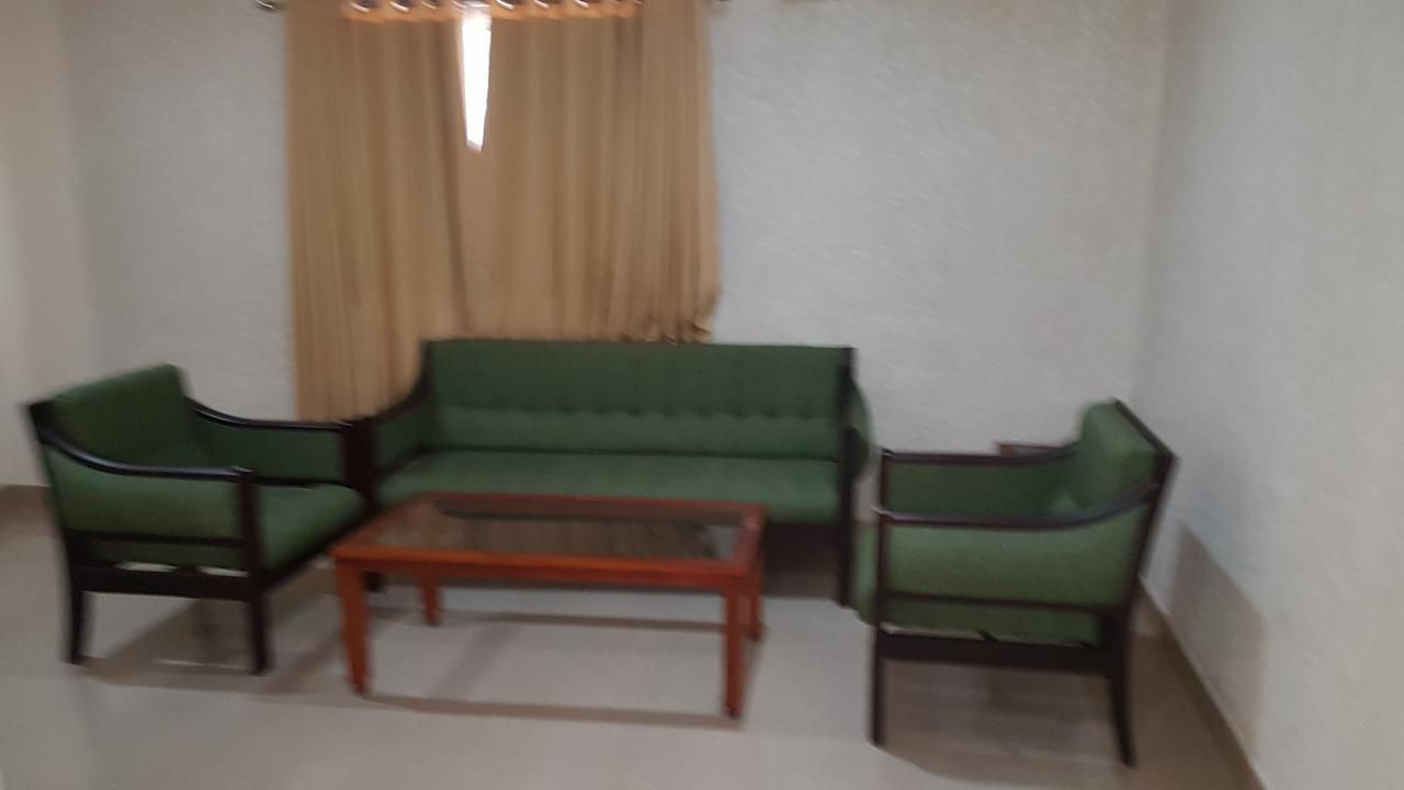 The Central Park Kollam Extérieur photo
